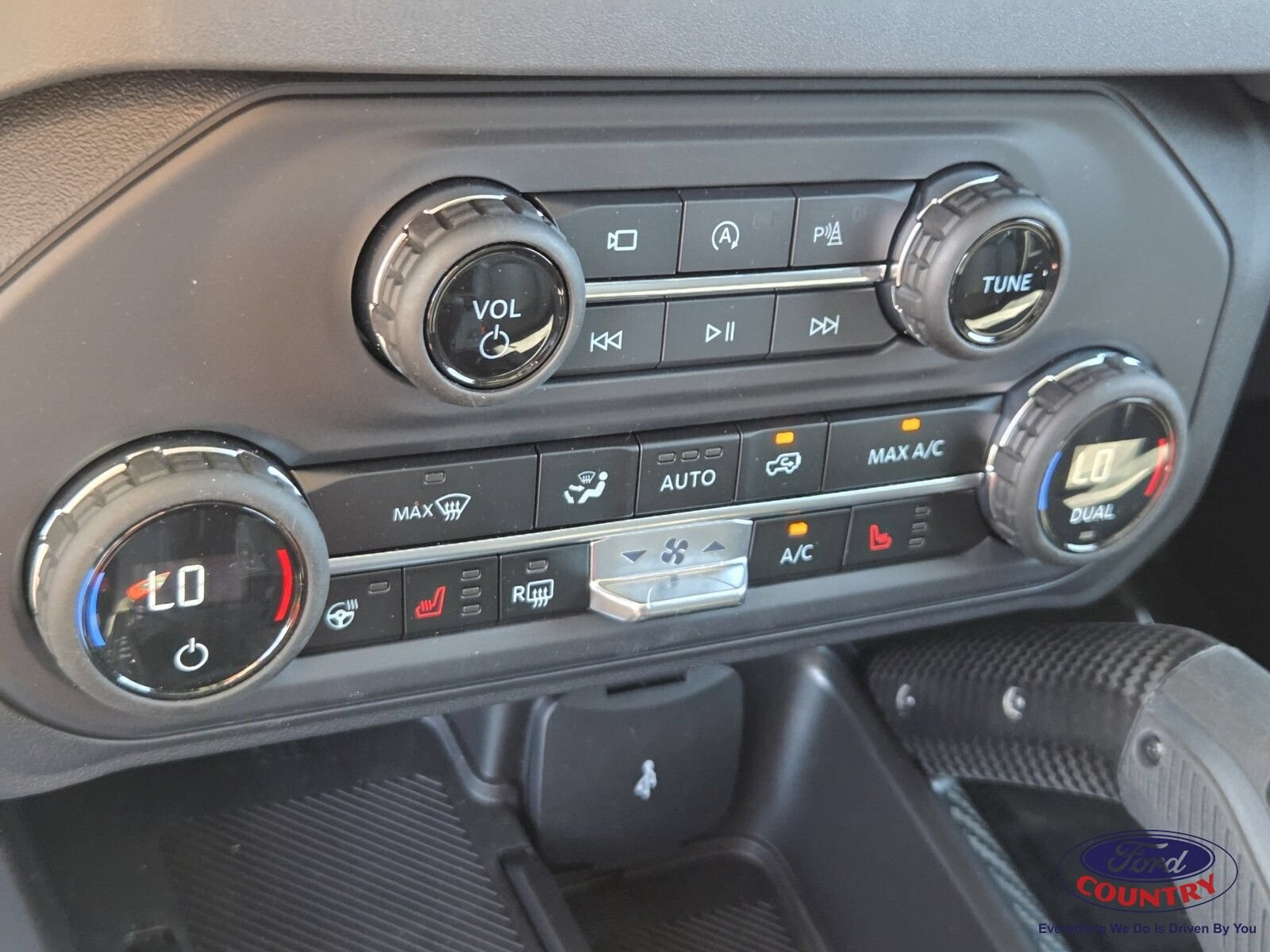 New 2026 Ford Bronco Raptor w/ Interior Carbon Fiber Pack AWD/4WD image 14