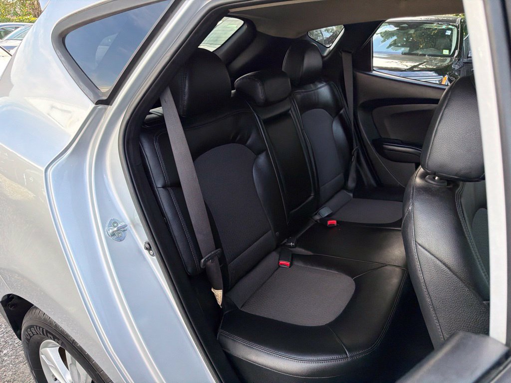 Used 2012 Hyundai Tucson GLS AWD/4WD image 23