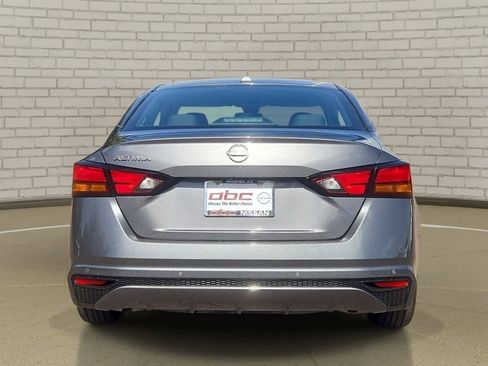 Certified 2025 Nissan Altima 2.5 S FWD image 6