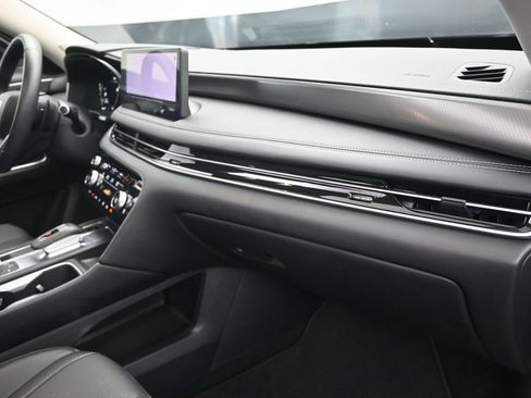 Certified 2026 INFINITI QX60 Luxe w/ Cargo Package FWD image 25