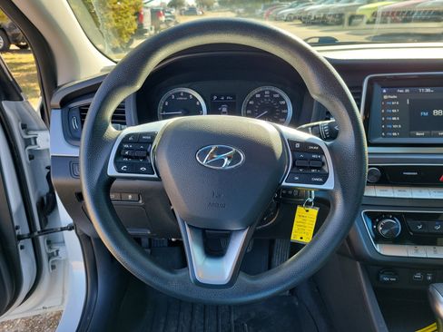 Used 2019 Hyundai Sonata SE image 21