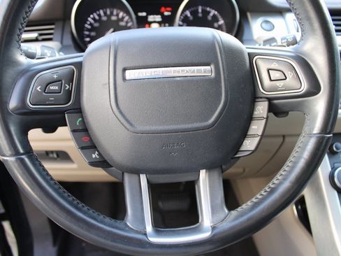 Used 2015 Land Rover Range Rover Evoque Pure Plus image 11