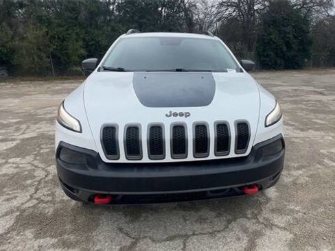 Used 2014 Jeep Cherokee Trailhawk w/ Technology Group image 3