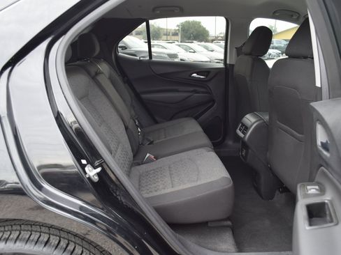 Used 2022 Chevrolet Equinox LT image 22