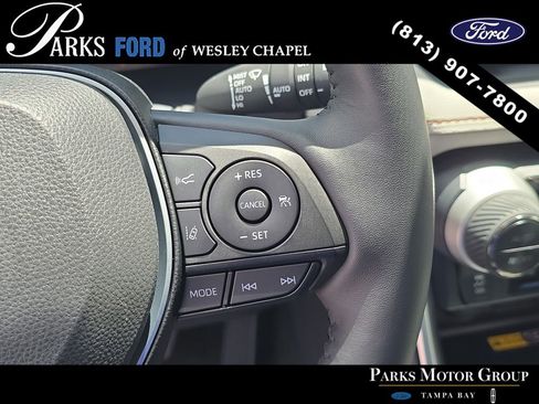 Used 2023 Toyota RAV4 Limited AWD/4WD image 32