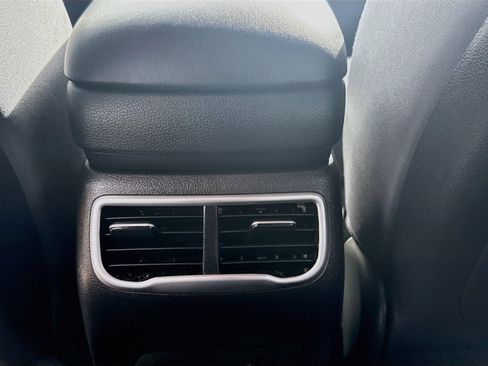 Used 2023 Hyundai Santa Fe SEL FWD image 20