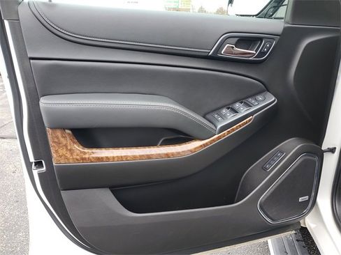 Used 2019 Chevrolet Tahoe Premier w/ Premier Plus Edition image 13