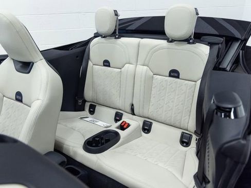 Used 2025 MINI Cooper S FWD image 21