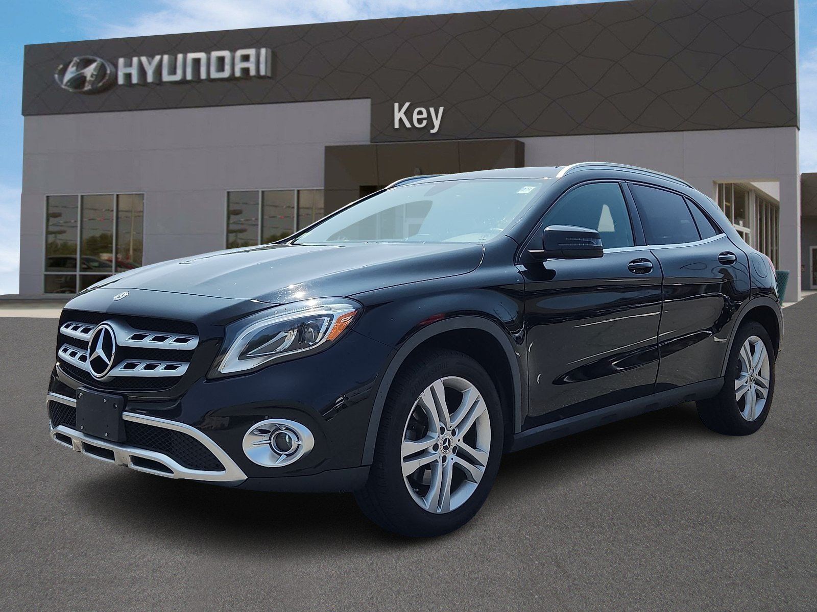 Used 2018 Mercedes-Benz GLA 250 4MATIC image 7