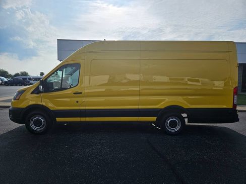 Used 2022 Ford Transit 250 148 High Roof Extended w/ Parcel Delivery Package RWD image 1