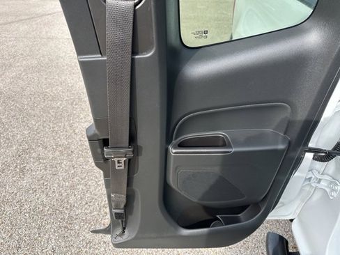 Used 2021 Chevrolet Colorado LT w/ Fleet Safety Package image 33