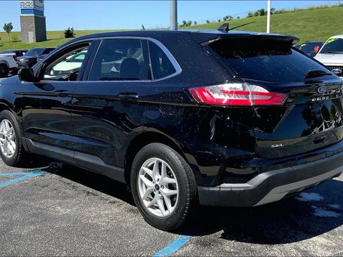 Used 2023 Ford Edge SEL w/ Convenience Package AWD/4WD image 2