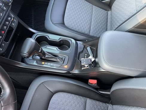 Used 2019 Chevrolet Colorado Z71 image 23