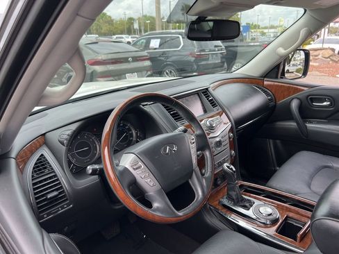 Used 2018 INFINITI QX80 Base w/ Driver Assistance Package image 8