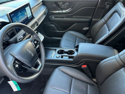 New 2025 Lincoln Corsair Grand Touring w/ Equipment Group 301A image 9