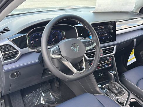 New 2026 Volkswagen Taos SEL AWD/4WD image 18