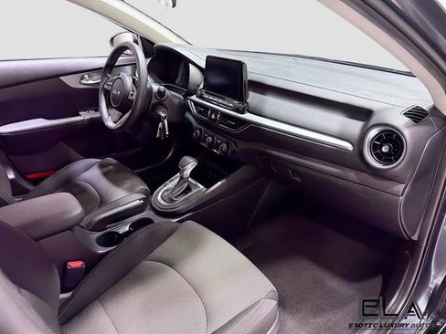 Used 2023 Kia Forte LXS FWD image 24
