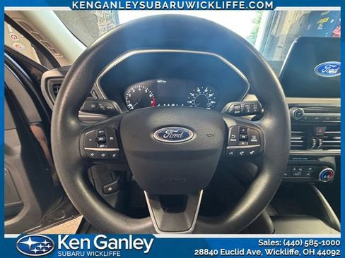 Used 2021 Ford Escape SE FWD image 13