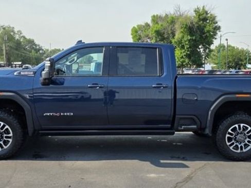 Used 2023 GMC Sierra 3500 AT4 w/ Gooseneck/5TH Wheel Package image 4