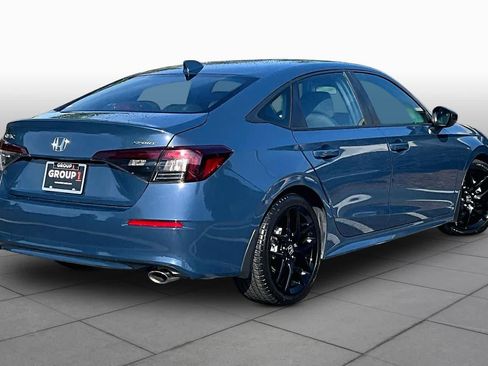 Used 2025 Honda Civic Sport image 13