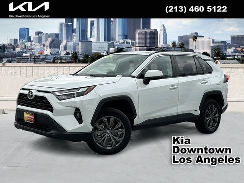 Used 2025 Toyota RAV4 XLE Premium AWD/4WD image 1