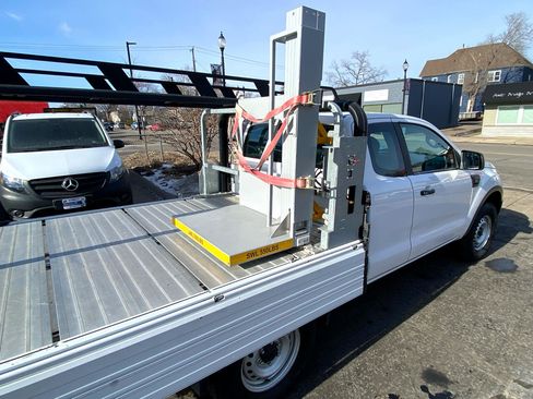 Used 2019 Ford Ranger XL image 11