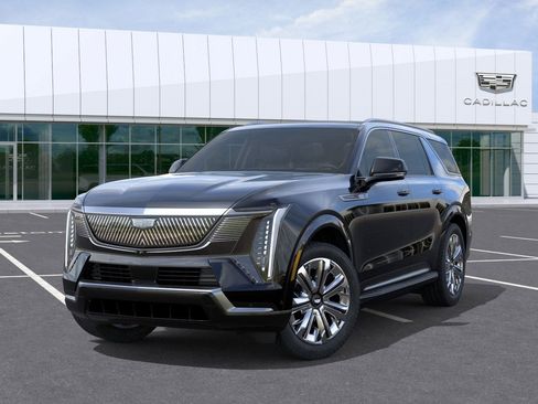 New 2026 Cadillac Escalade IQL Luxury w/ LPO, Radiant Package image 6