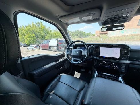 Used 2023 Ford F250 Lariat w/ Black Appearance Package AWD/4WD image 17
