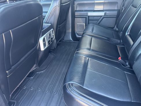 Used 2019 Ford F150 Lariat w/ Equipment Group 502A Luxury image 17