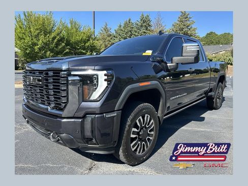 Used 2024 GMC Sierra 2500 Denali Ultimate AWD/4WD image 1