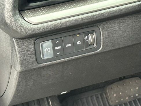 Used 2024 Chevrolet Traverse LS w/ Midnight/Sport Edition AWD/4WD image 22