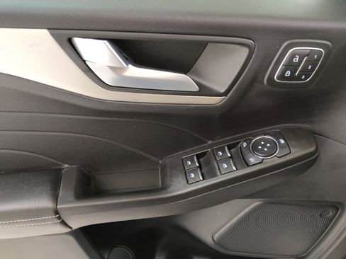 Used 2021 Ford Escape SEL w/ Technology Package image 27