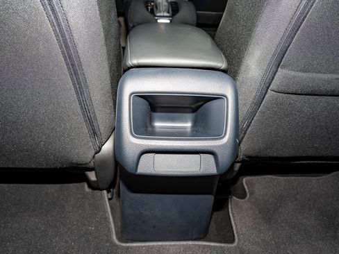 Used 2023 Honda HR-V LX image 18