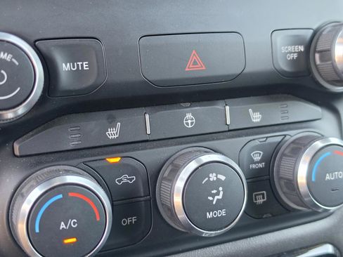 Used 2021 RAM 1500 Big Horn AWD/4WD image 26