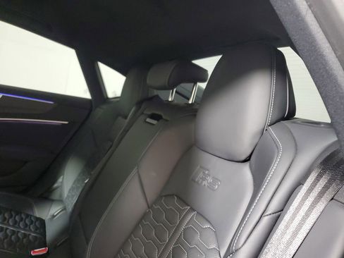 Used 2024 Audi RS 7 Performance image 12