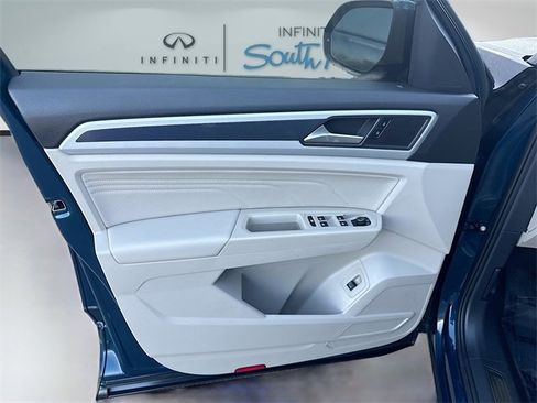 Used 2021 Volkswagen Atlas SE w/ Panoramic Sunroof Package image 20