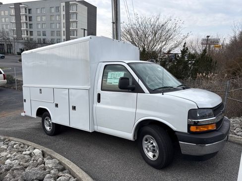 New 2025 Chevrolet Express 3500 w/ Power Convenience Package RWD image 1