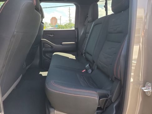 Used 2024 Nissan Frontier Pro-X w/ Pro Convenience Package RWD image 10