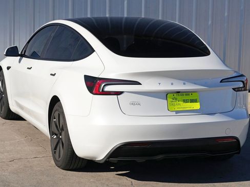 Used 2024 Tesla Model 3 Long Range image 54