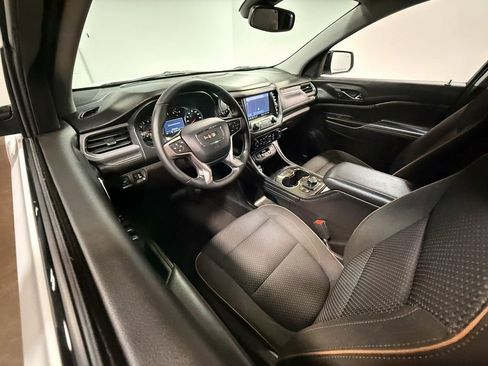 Used 2023 GMC Acadia AT4 image 60