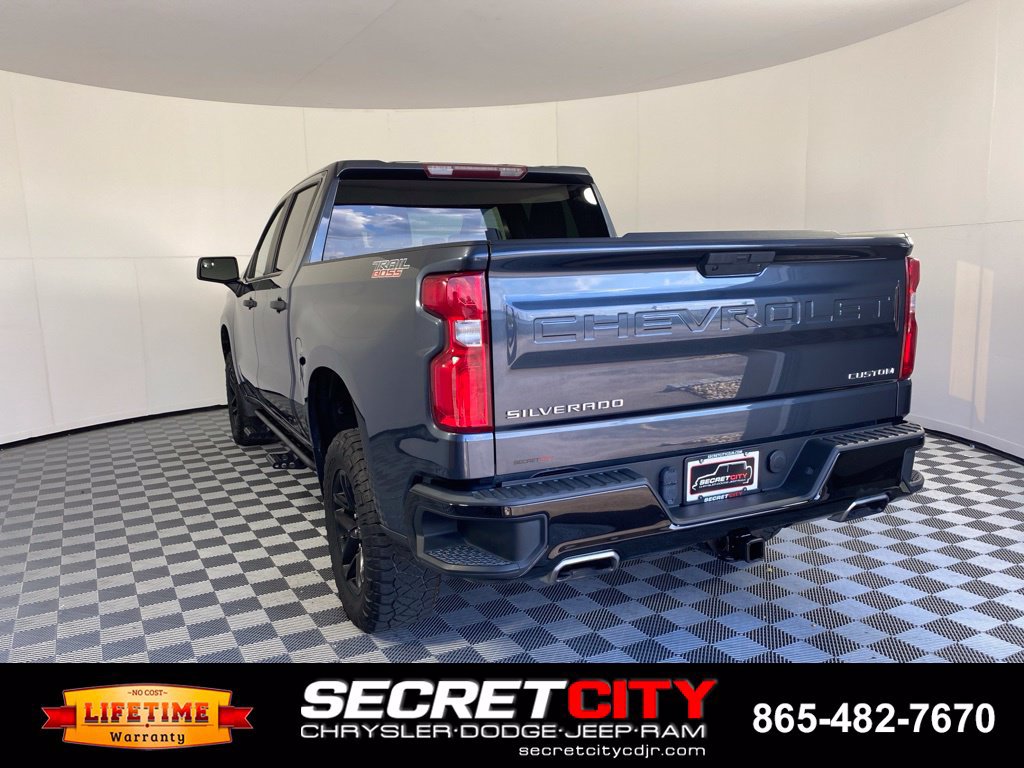 Used 2021 Chevrolet Silverado 1500 Custom Trail Boss AWD/4WD image 5
