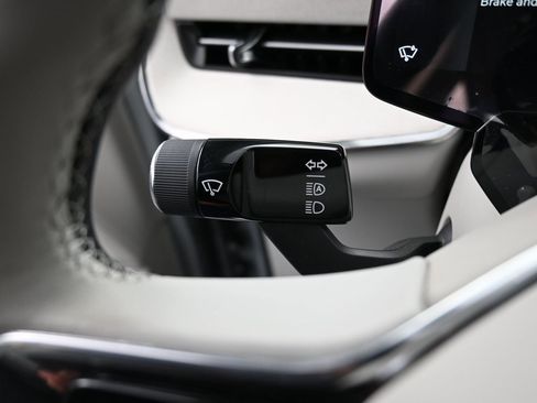 Used 2025 Volvo EX90 Ultra image 17