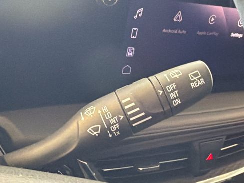 Used 2025 Buick Encore GX Preferred FWD image 39