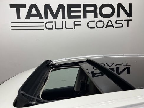 Used 2023 Nissan Murano Platinum FWD image 17