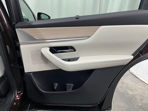 New 2026 MAZDA CX-90 Plug-In Hybrid w/ Premium Plus image 23