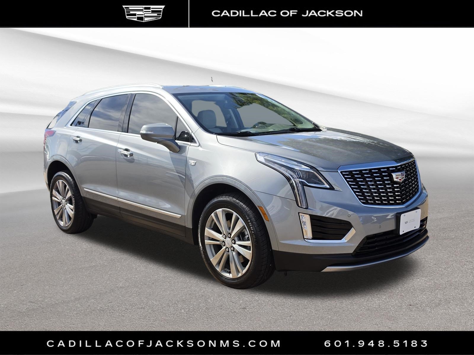 Certified 2025 Cadillac XT5 Premium Luxury FWD image 6