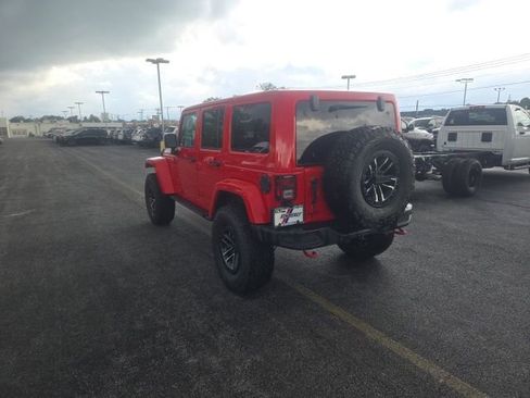 Used 2017 Jeep Wrangler Unlimited Rubicon AWD/4WD image 11