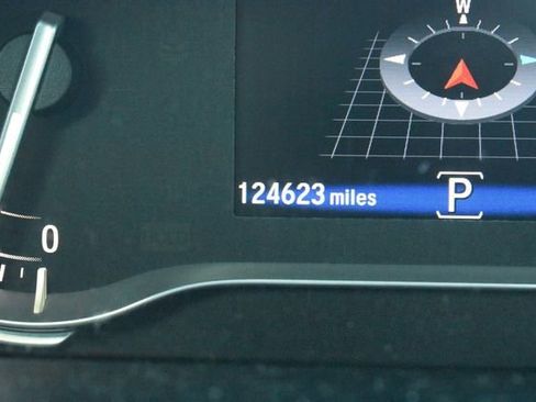 Used 2018 Honda Pilot EX-L image 16