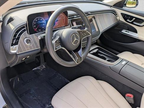 Used 2026 Mercedes-Benz E 350 Sedan image 10