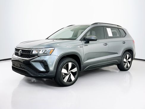 Used 2024 Volkswagen Taos S AWD/4WD image 3